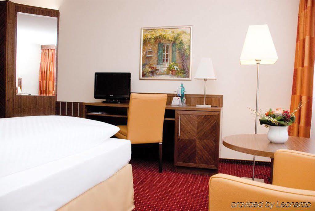 Morada Hotel Gifhorn Exterior photo